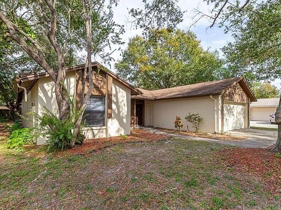 4th image of 4015 Arroyo Ln