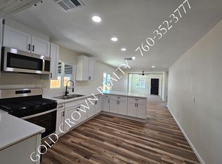 1070 W Euclid Ave, El Centro, CA 92243