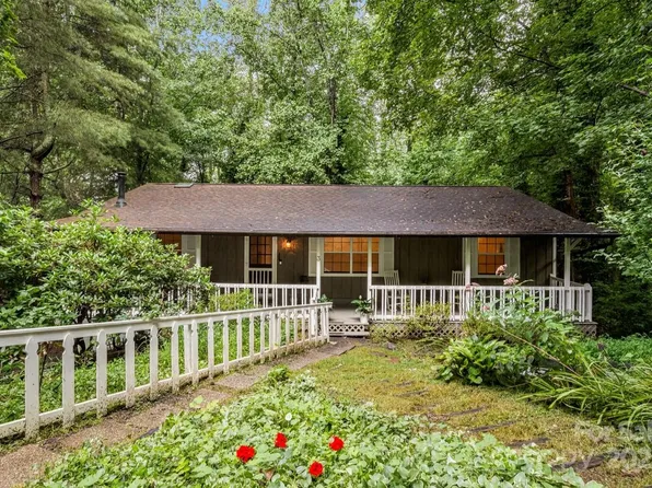 3 Shadywood Cir, Asheville, NC 28803