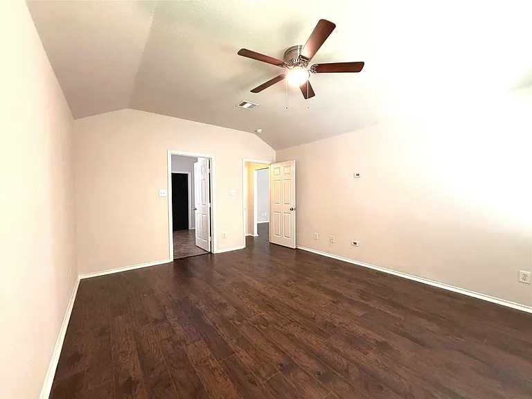 1707 Magnolia Lk — Photo 21