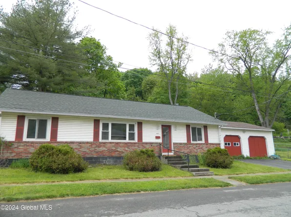 823 5th Street, Rensselaer, NY 12144