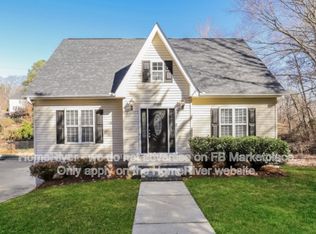 1209 Bebb Willow Ln, Lewisville, NC 27023