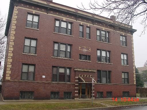 1st image of 4036 N Hoyne Ave APT 3N