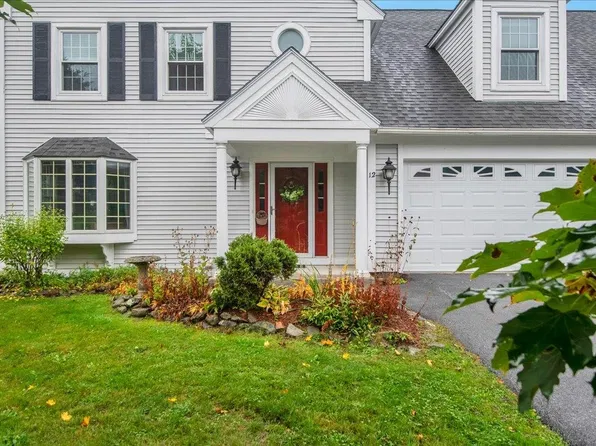 12 Peacham Lane, Essex Junction, VT 05452