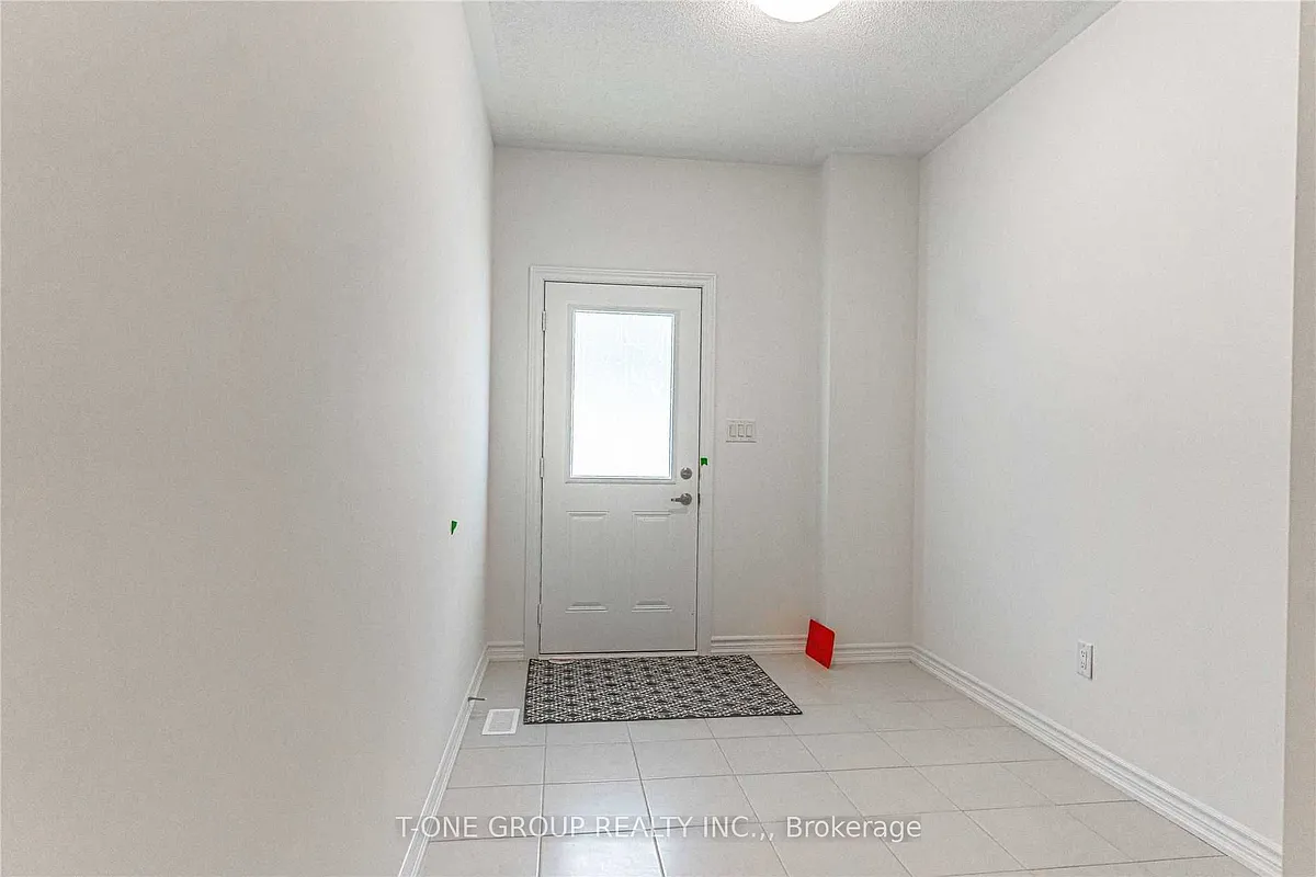 Building Photo - 24 Massachusetts Ln