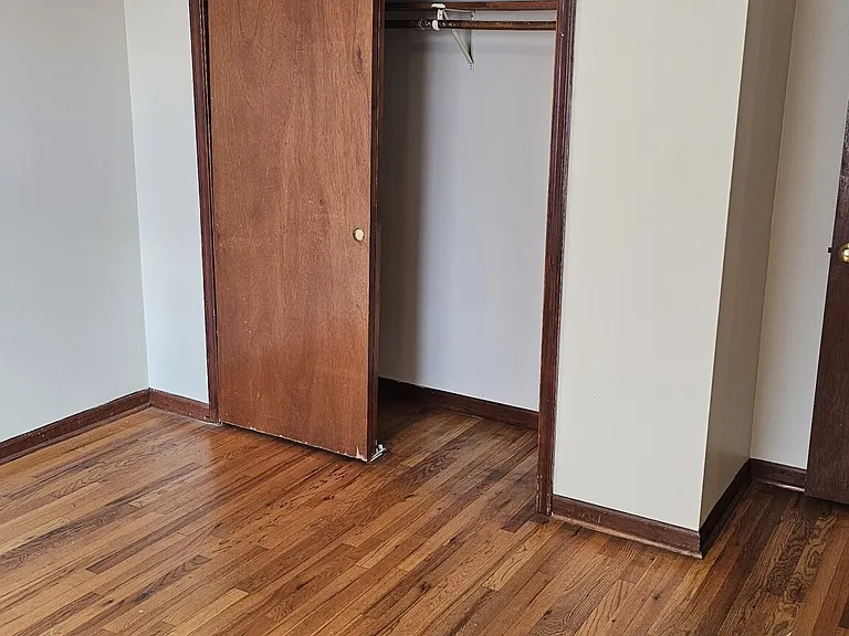 3153 W Argyle St #2W — Photo 9
