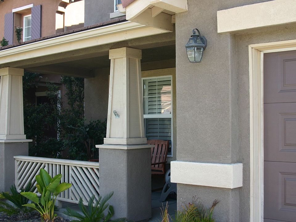 MAYBERRY FRONT PORCH