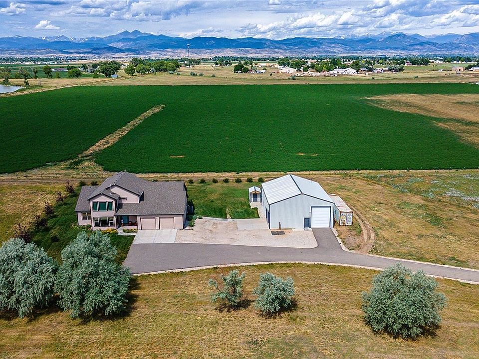 1st image of 844 Schrage Way