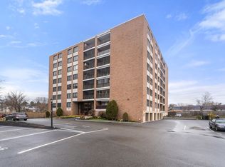 49 Melrose St APT 4E, Melrose, MA 02176
