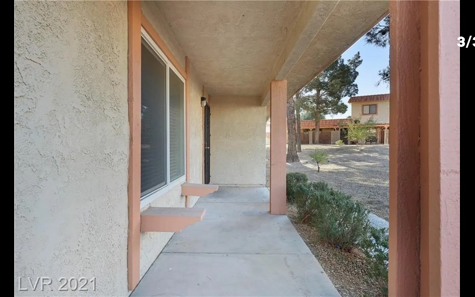 3 bed, 1176 sqft, $1,850 — Photo 3