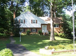 8200 Halstead Rd, North Chesterfield, VA 23235