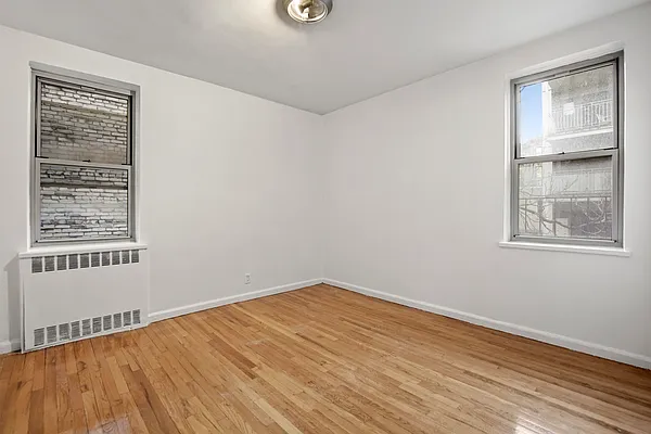 Rented by Stonehenge NYC LLC | media 4