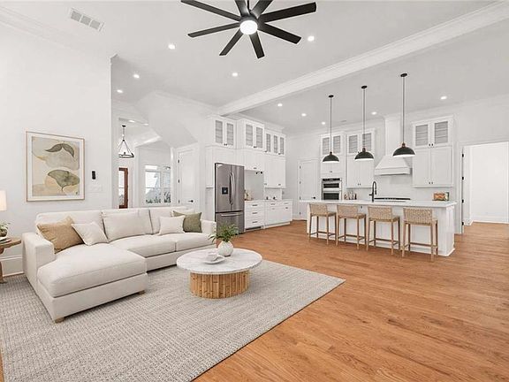 3rd image of 1525 Tapestry Rdg