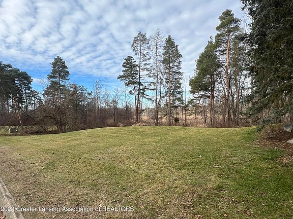 2nd image of 6391 Pine Hollow Dr