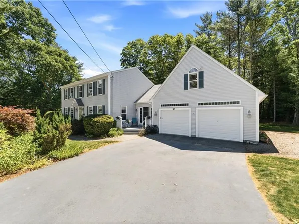 34 Crestwood Ln, Charlestown, RI 02813