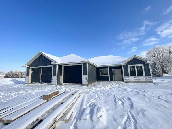 2806 Timber Ridge Dr NE, Owatonna, MN 55060