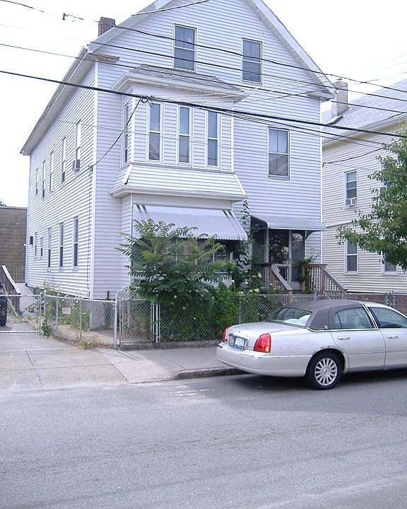 1st image of 311 Purchase St