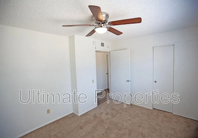 707 N 95th Dr — Photo 11