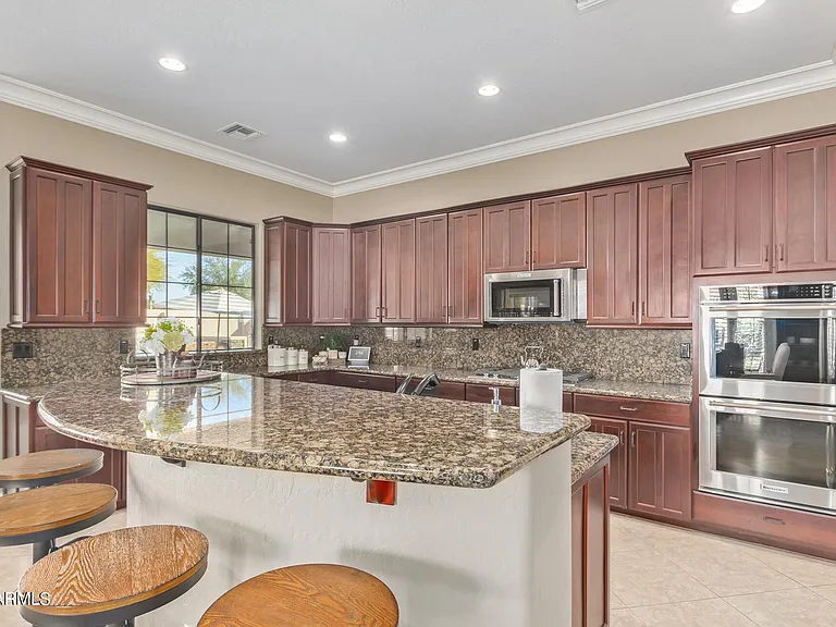 885 W Palo Brea Dr — Photo 27