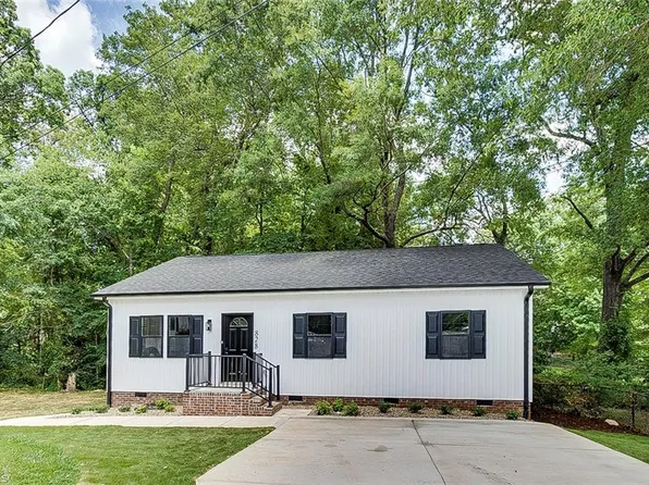 828 Joyce St, Asheboro, NC 27203