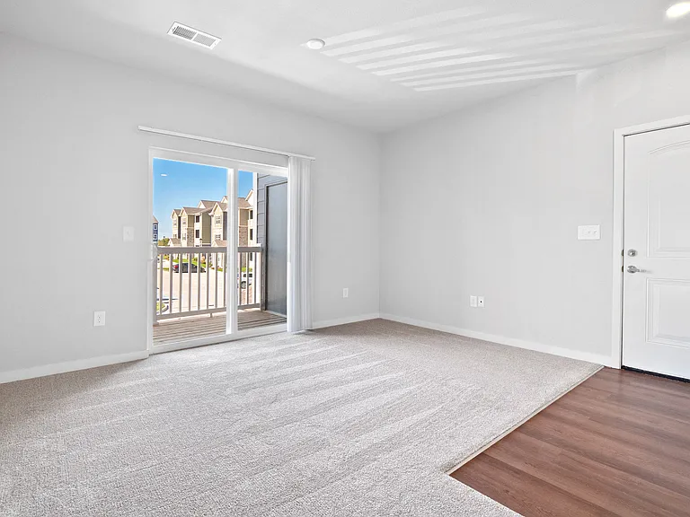 Aventura at Hawk Ridge — Photo 44