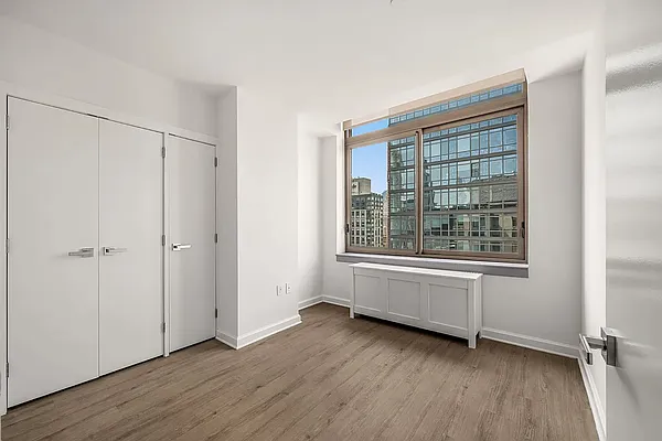 Bedroom, photo 2