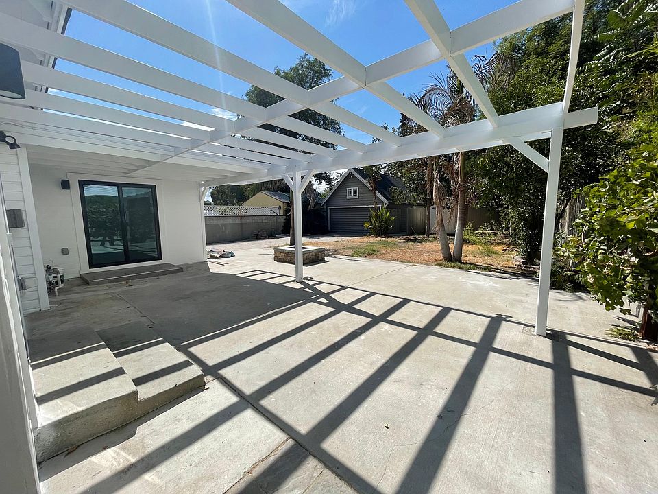 1st image of 6041 Bellingham Ave