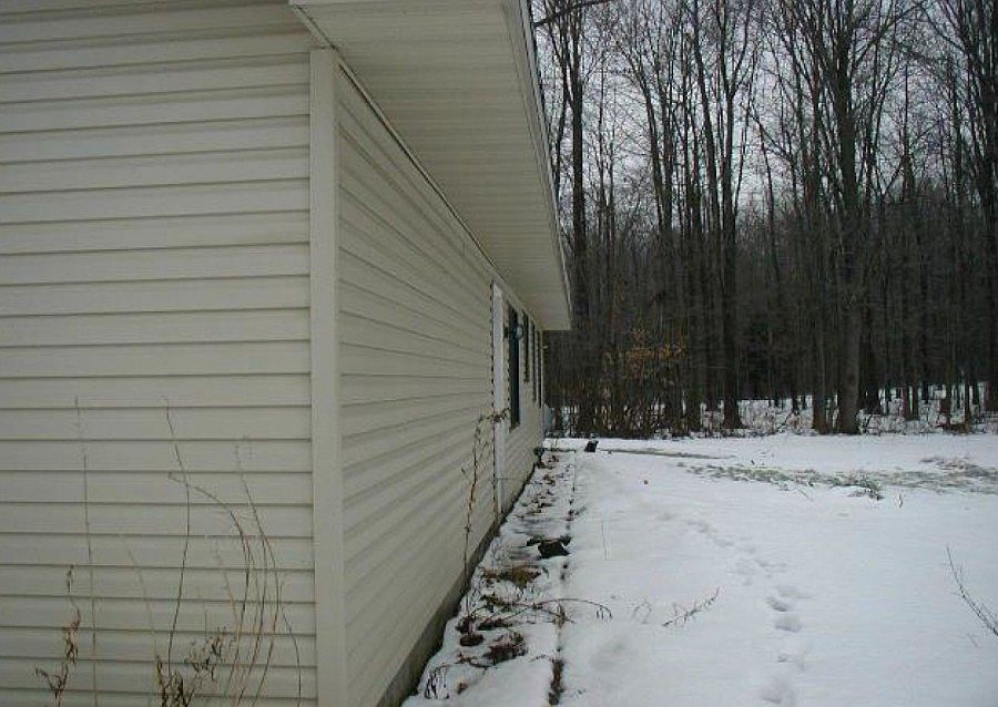 2nd image of 1953 E Morgan Rd