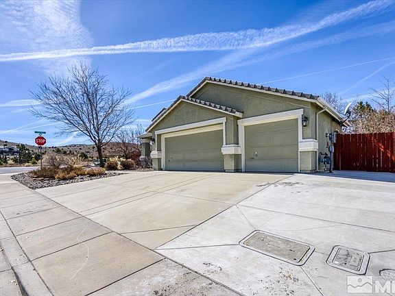 3rd image of 3755 Grove Springs Dr