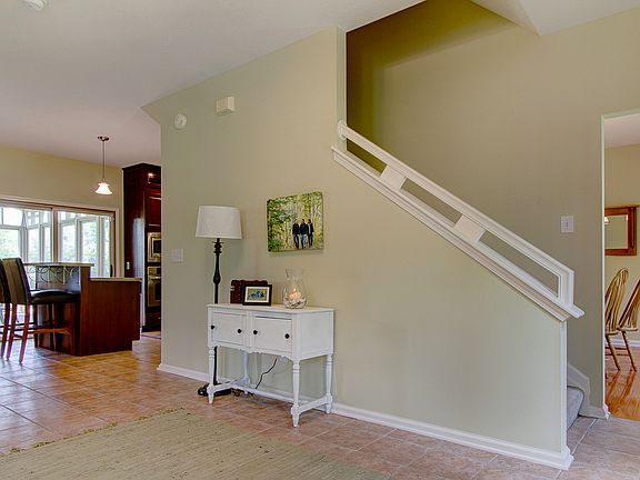 4th image of 2714 Bryn Mawr Dr