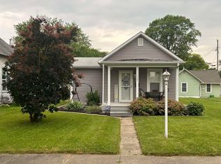1407 S 15th St, Burlington, IA 52601