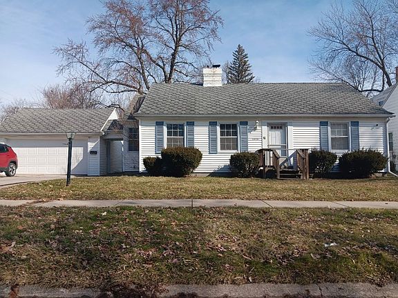 2nd image of 3350 Binscarth Ave