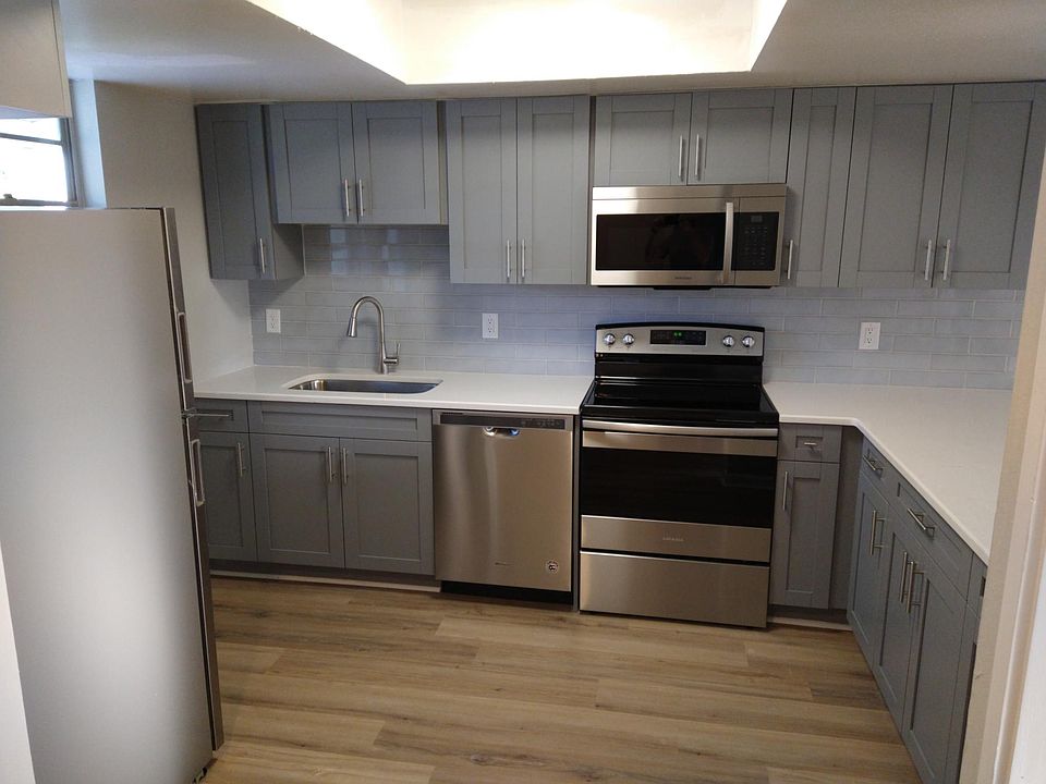 1st image of 7401 35th St N #B