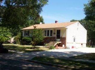 6729 Longridge Dr, Lanham, MD 20706