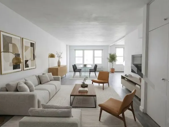 140 Seventh Avenue image 1 of 11
