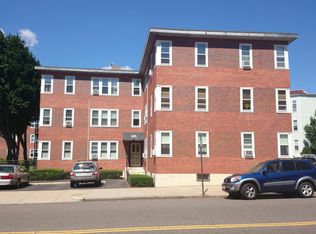 125 Farragut Rd APT 25, South Boston, MA 02127