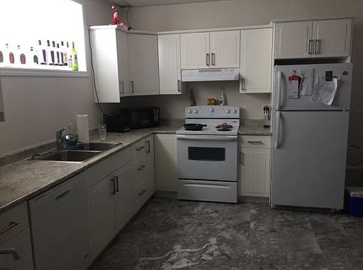 5th image of 5203 49th St