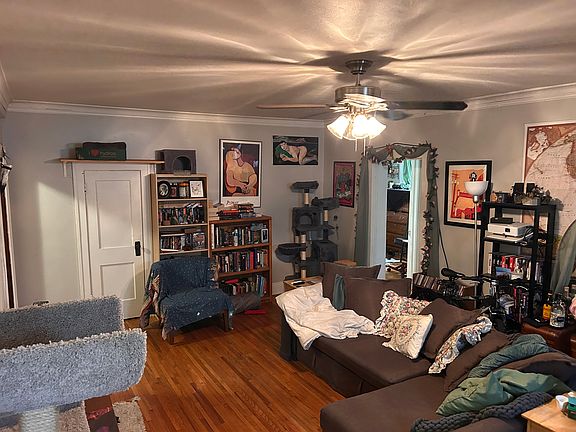 5th image of 3142 Lyndale Ave S #6909619b8