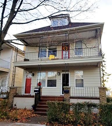 2nd image of 11471-73 Moran Ave