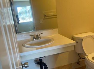 4073 Oakcrest Dr #4, San Diego, CA 92105