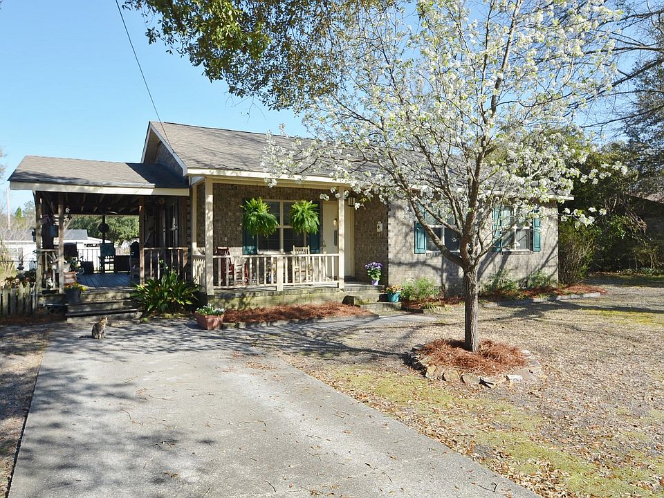 1st image of 245 High Hill Dr