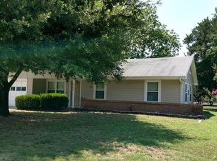 4206 Carter Creek Pkwy, Bryan, TX 77802