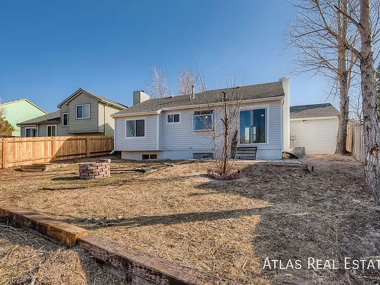 7790 Belford Dr — Photo 11
