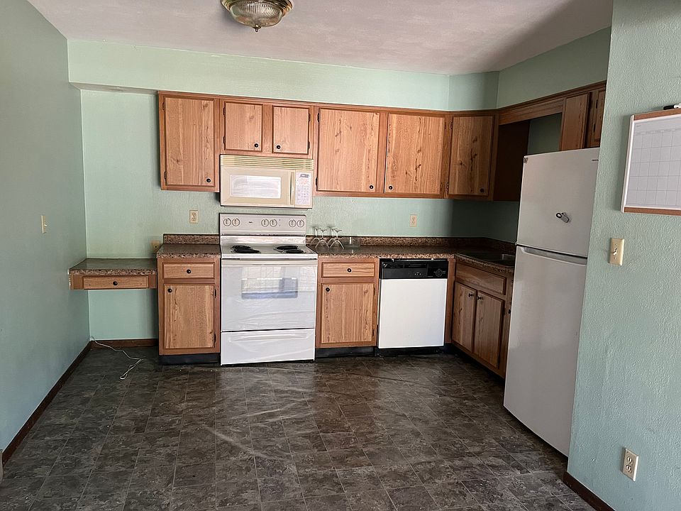 2nd image of 1768 S Hance Dr APT 5