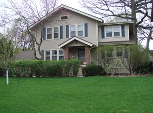 1013 S 5th Ave W, Newton, IA 50208