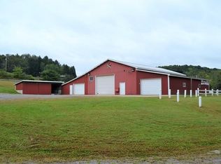 365 Sunken Valley Rd, Rural Valley, PA 16249