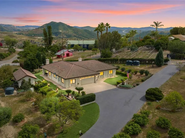 4323 Rainbow Vista Dr, Fallbrook, CA 92028