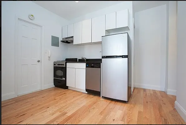 Rented by Platinum Properties | media 14