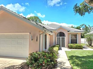7504 SE Marsh Fern Ln, Hobe Sound, FL 33455