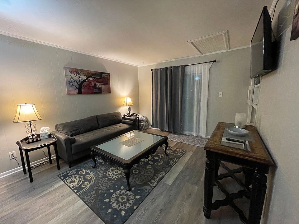 Apartment is unfurnished